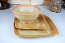 Sunburst Dinnerware Place Setting