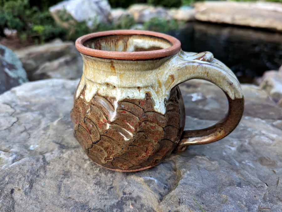 https://www.pagepottery.com/images/products/large_781_BrownstoneWovenMug4.jpg